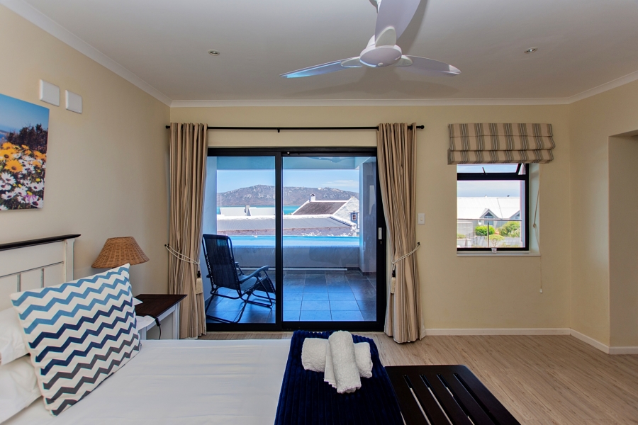 7 Bedroom Property for Sale in Myburgh Park Western Cape